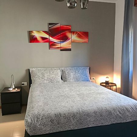 Residenza Palmina Apartment Rimini Bagian luar foto